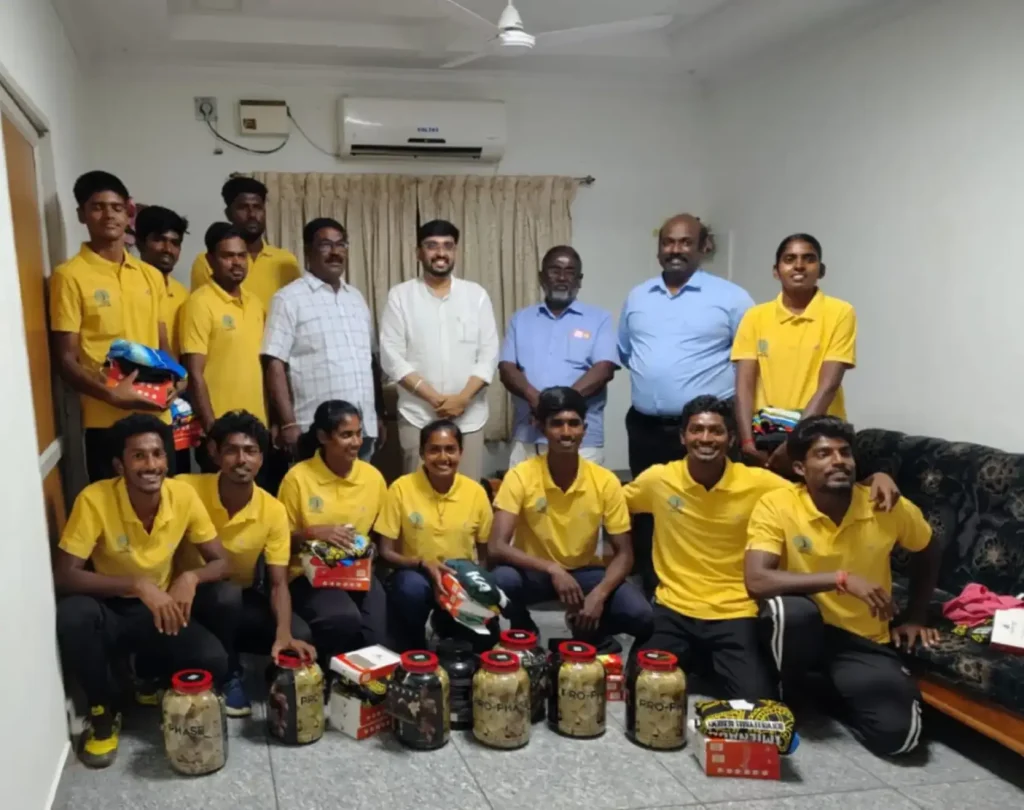 TNVBA மாணவர்களுக்கு Dr. அருண் தம்புராஜ் IAS அவர்களால் PROTEIN POWDER வழங்கப்பட்டது